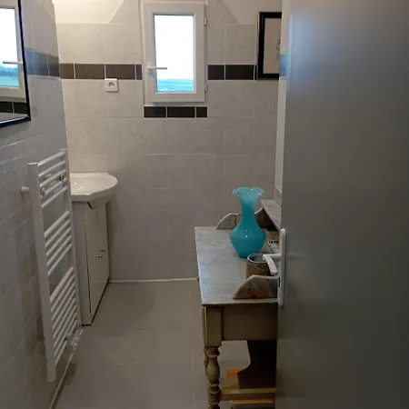 Avec Piscine Partagee Saint-Martial-Viveyrol