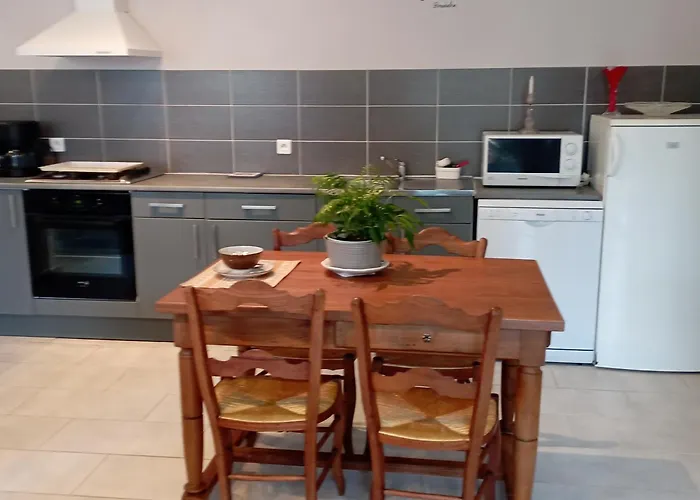 Avec Piscine Partagee *