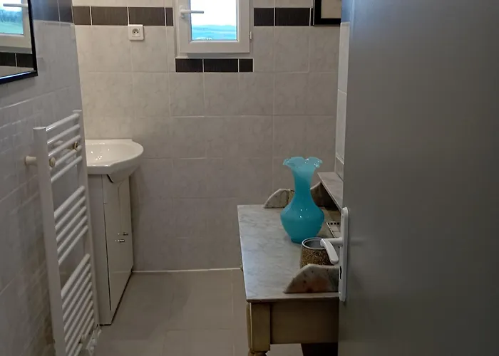 Avec Piscine Partagee Saint-Martial-Viveyrol