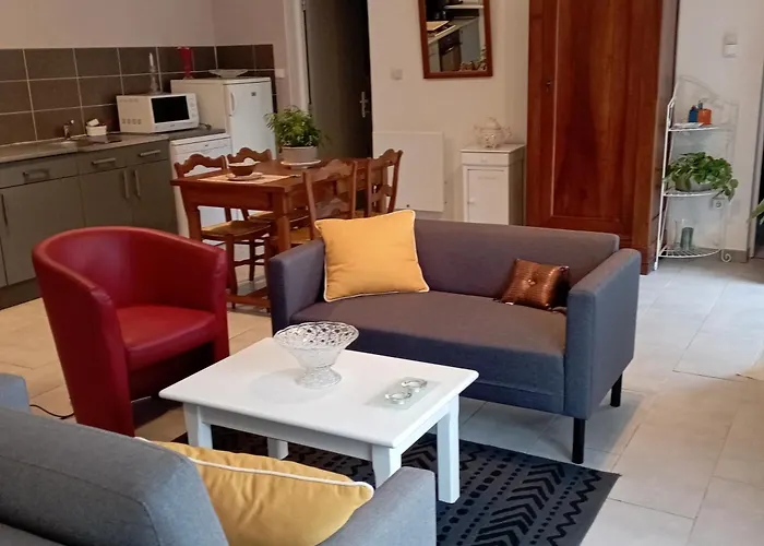 Avec Piscine Partagee Saint-Martial-Viveyrol